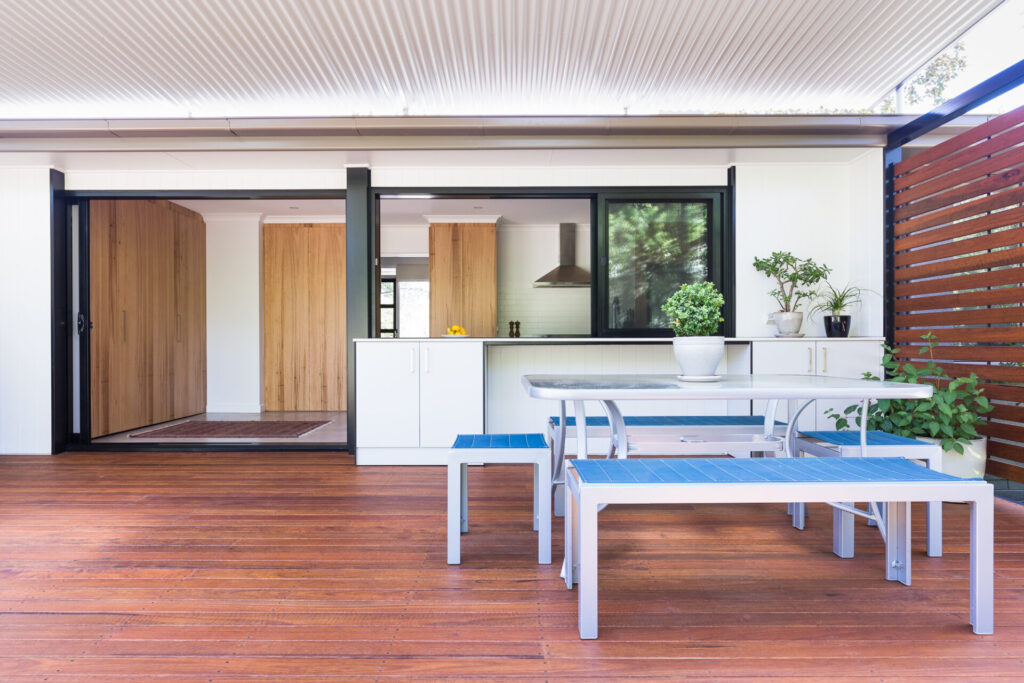 Alfresco with indoor/outdoor kitchen space